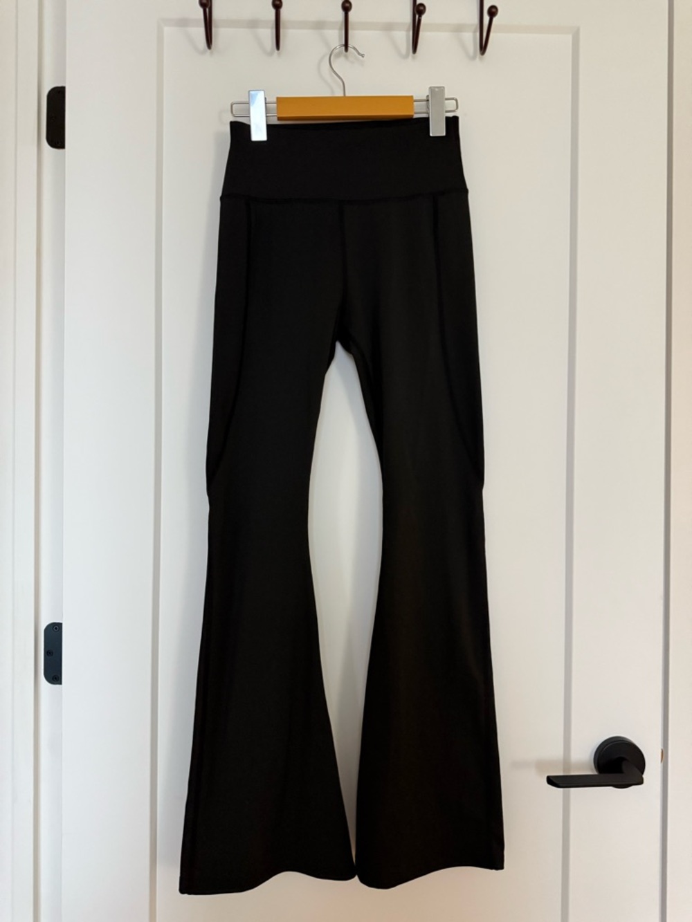 SHEIN Black Flared Yoga Pants